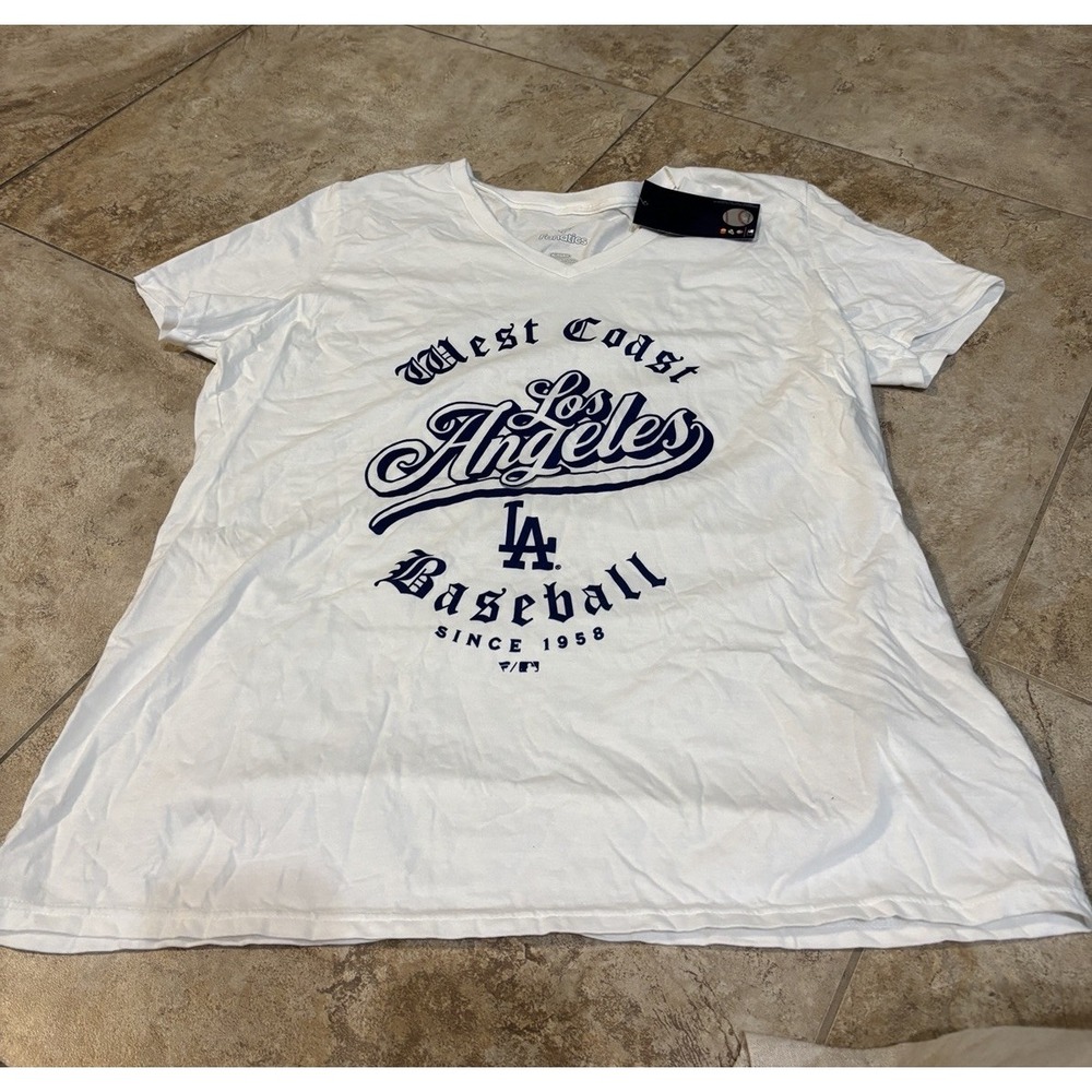 Los Angeles Dodgers Fanatics Women XL White V Neck T Shirt West Coast NWT